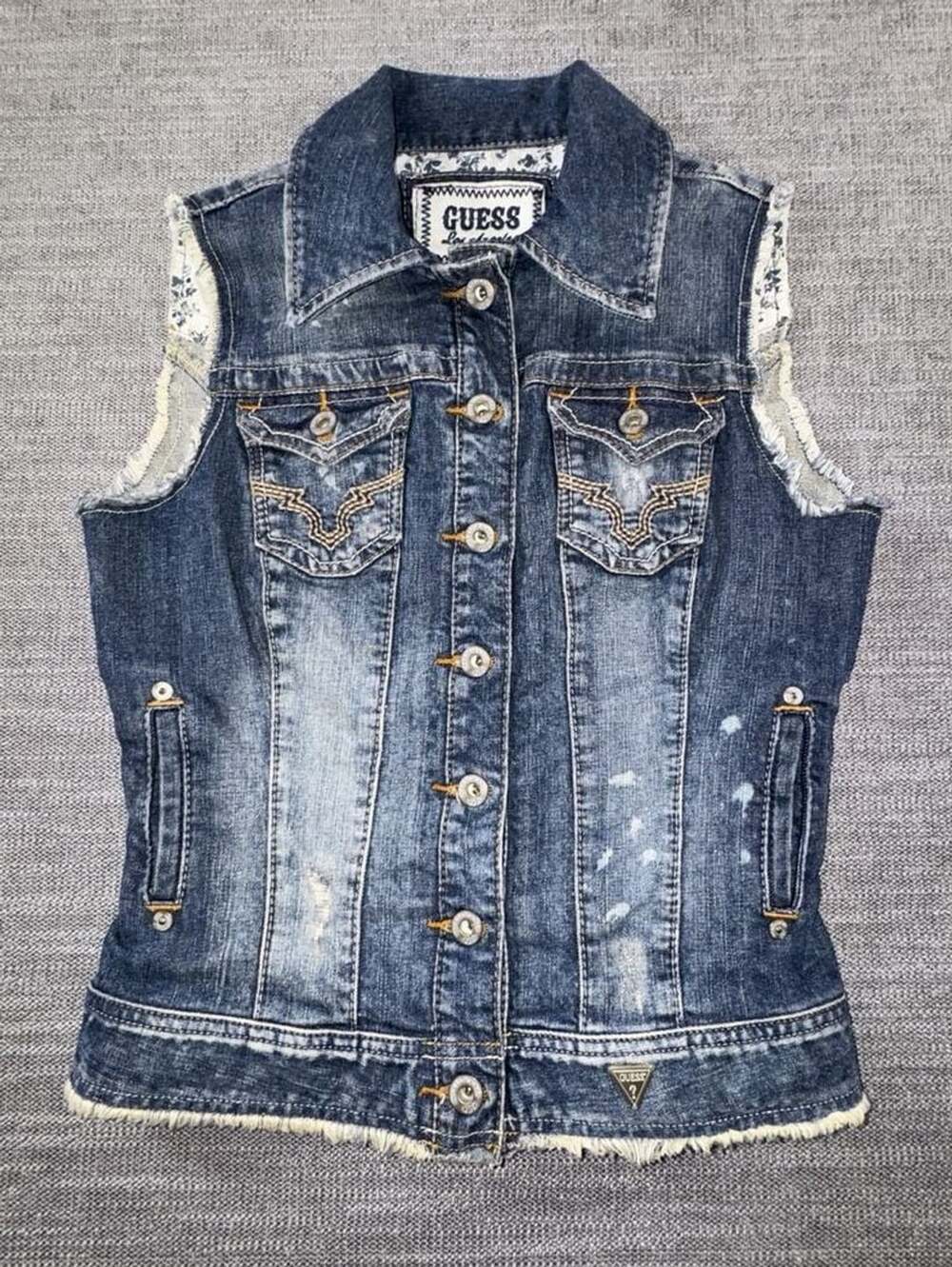 Guess Denim Vest Size S/P Blue Distressed Embroidered Back